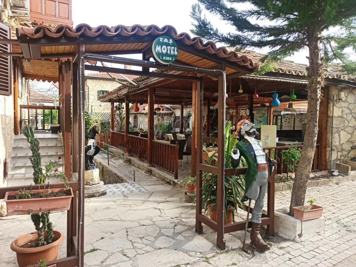Tas Motel 시데 외부 사진
